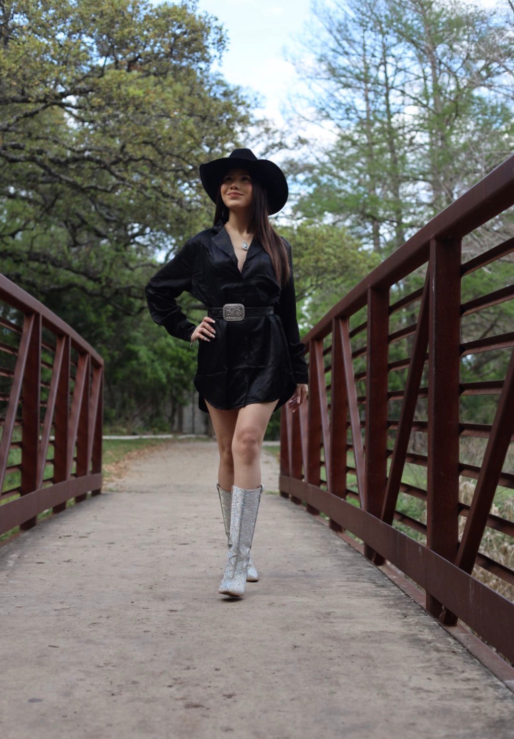 Black button up dress￼