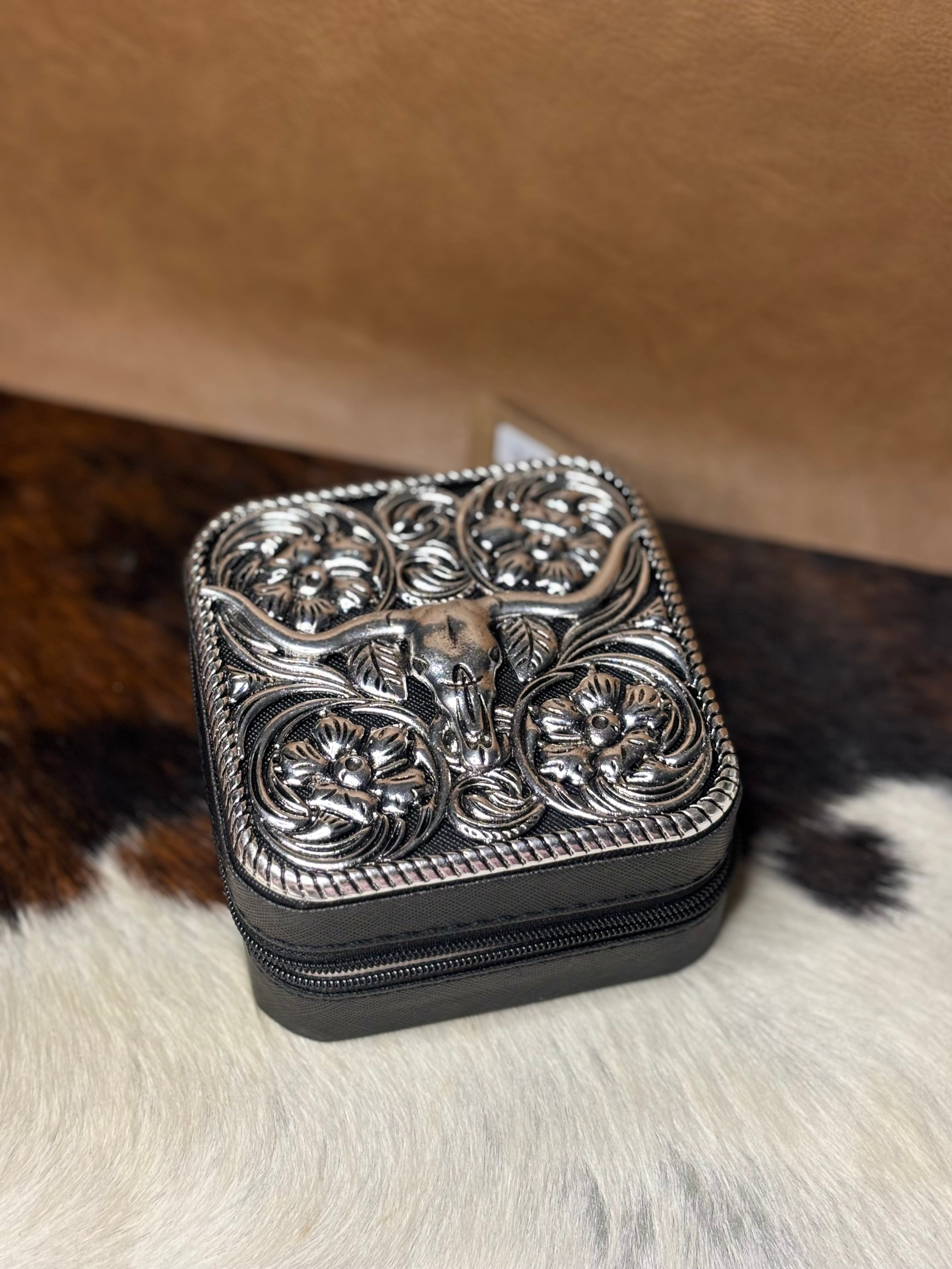 Silver longhorn jewelry  travel case
